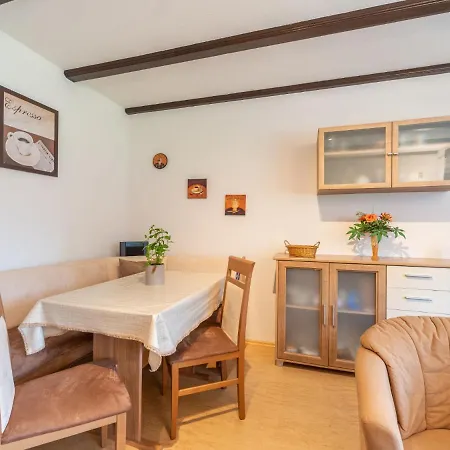 Apartment Am Hohen Bogen-36 By Interhome